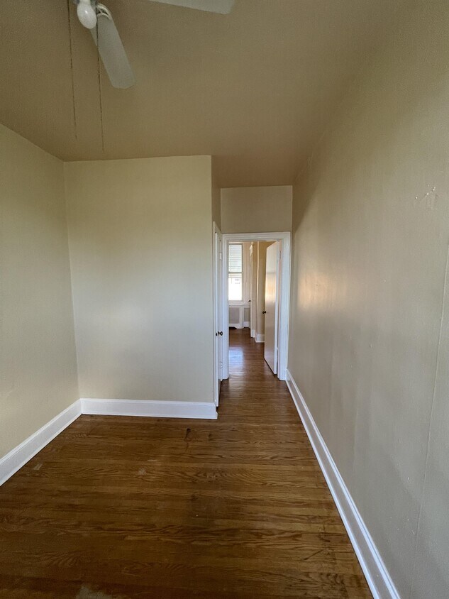 Primary Photo - 2729 N Taylor St
