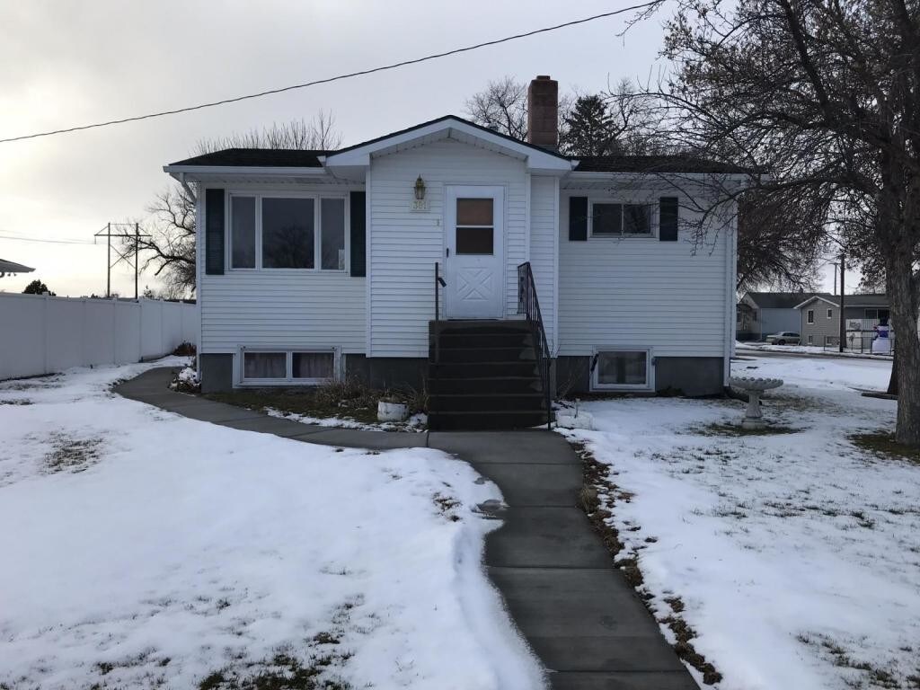 Primary Photo - 301 12th Ave SW