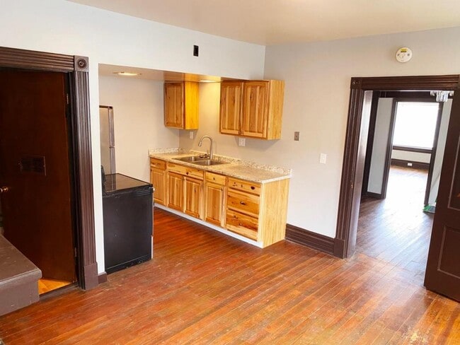 Photo - 424 6th Ave House