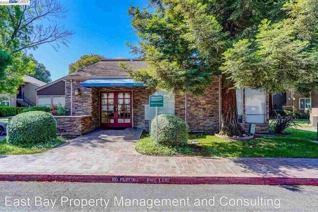 Building Photo - Studio, 1 bath House - 3232 Red Cedar Ter