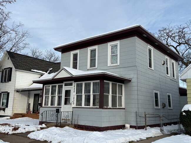 Building Photo - 1828 Wood St