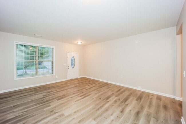 Building Photo - 4495 Favored Way