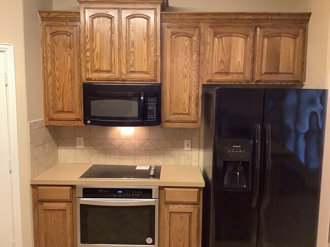 Foto del edificio - 515 Cool Meadow Ct