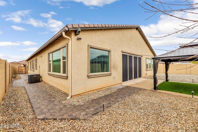 Building Photo - 2936 E Inca Ln