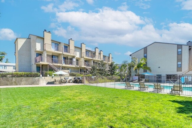 Building Photo - Elan Park Place Carlsbad