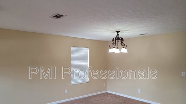 Building Photo - 3368 Mountain Maple Ct