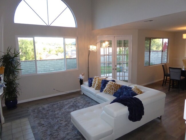 Foto del edificio - Mountain View Cottages Home for Rent in Sa...