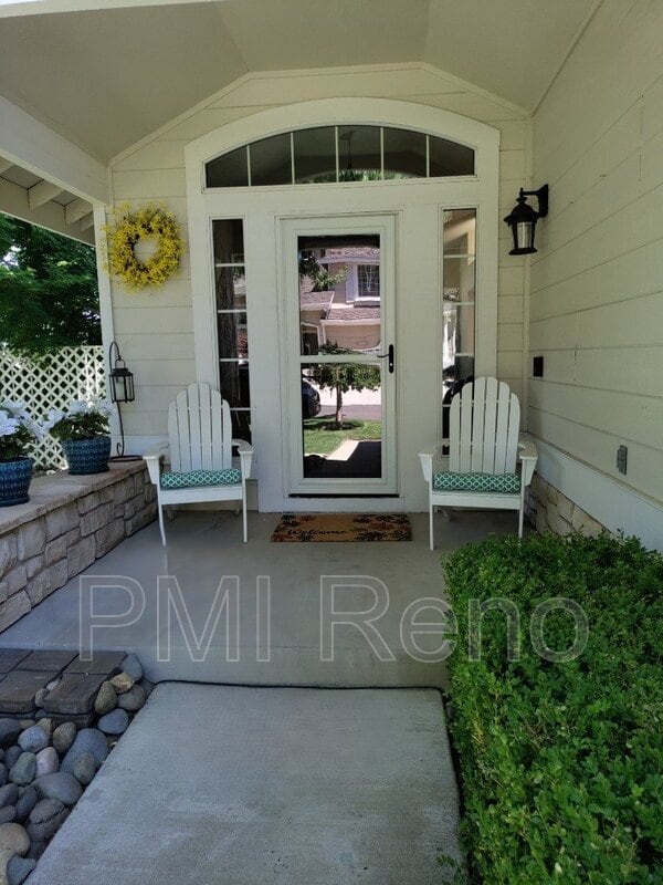 Building Photo - 6101 Carriage House Way