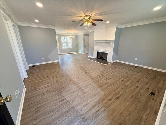 Foto del edificio - 4502 Alder Ln