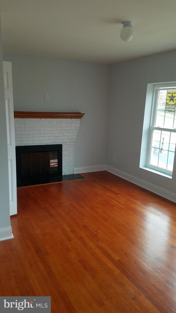 Building Photo - 4117 Ellis St