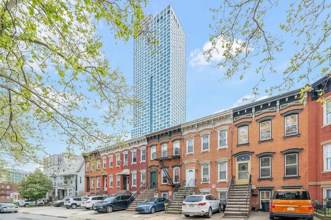 Photo - 55 Van Reipen Ave House