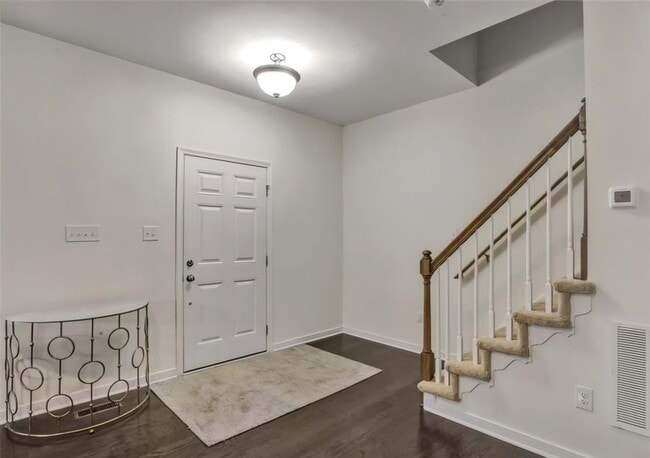 Building Photo - 8200 Canberra Dr