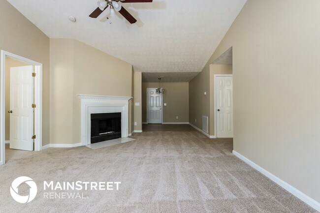 Building Photo - 7975 Trinity Park Dr