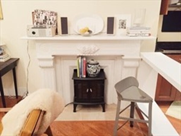 Foto principal - 556 Columbus Ave