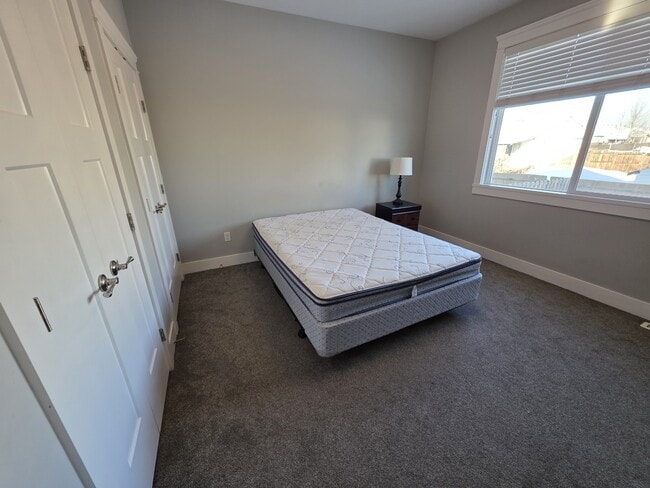 Building Photo - 8312-8388 88 Ave