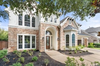 Building Photo - 3 N Beech Springs Cir