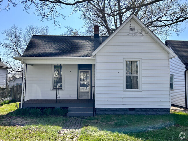 Building Photo - 1116 W 3rd St