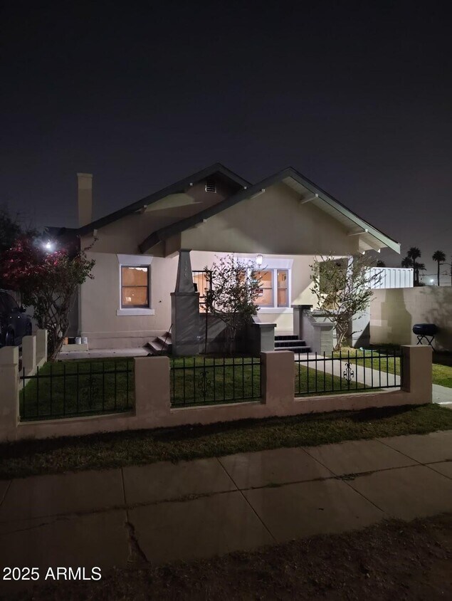 Foto principal - 126 N 9th Ave