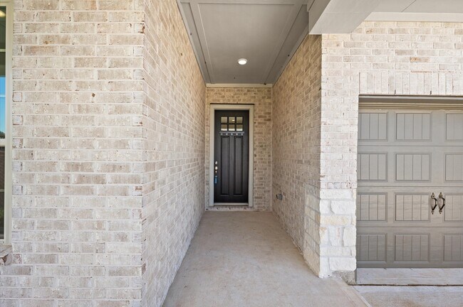 Foto del edificio - 5702 Diamond Dust Dr