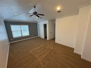 Building Photo - 3710 Sherwood Ln