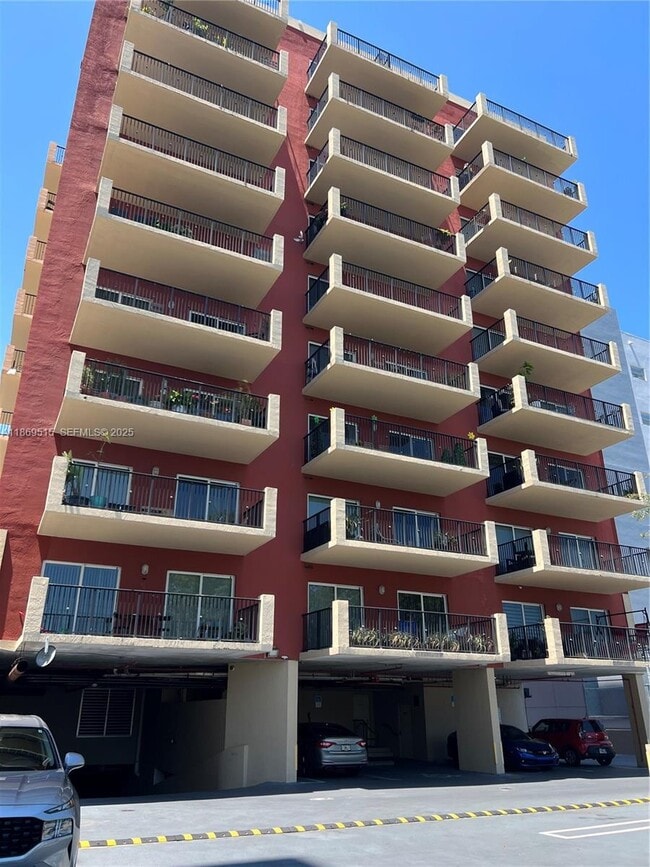 Building Photo - 3410 Coral Wy