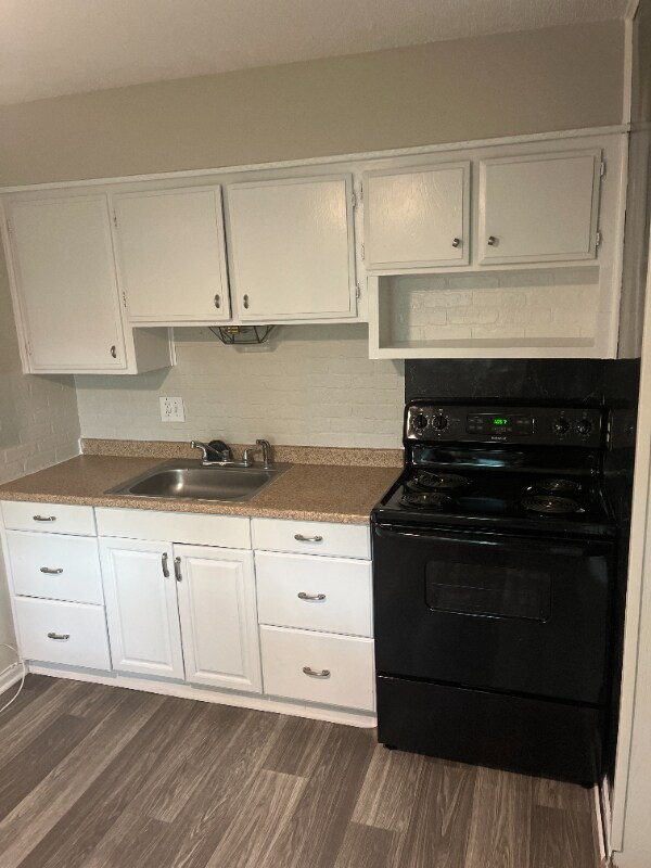 Foto del edificio - 5621 NE 51st St