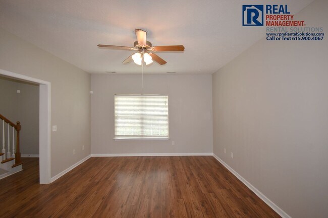Building Photo - Adorable 3 bedroom townhome in Murfreesbor...