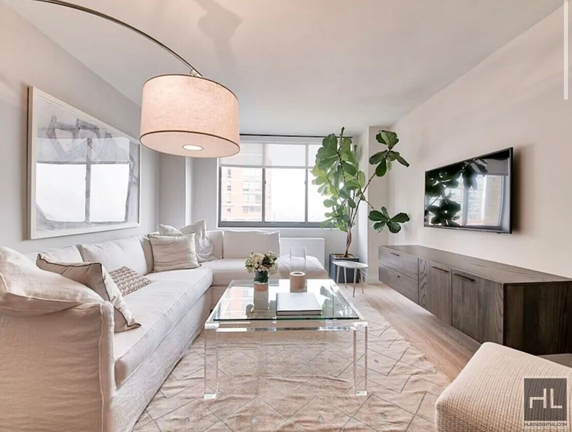 Foto principal - E 81st St