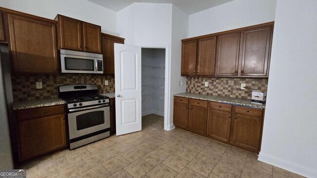 Foto del edificio - 2275 Copper Trail Ln NE