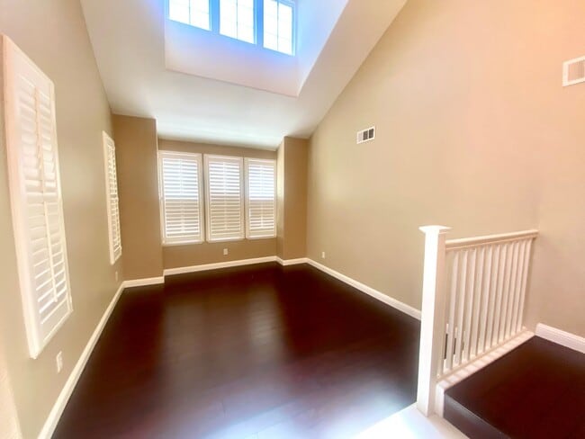 Building Photo - Livermore Single Family Home 2 Houses Down...