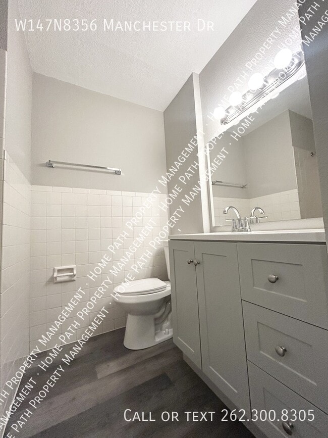 Foto del edificio - W147N8356 Manchester Dr