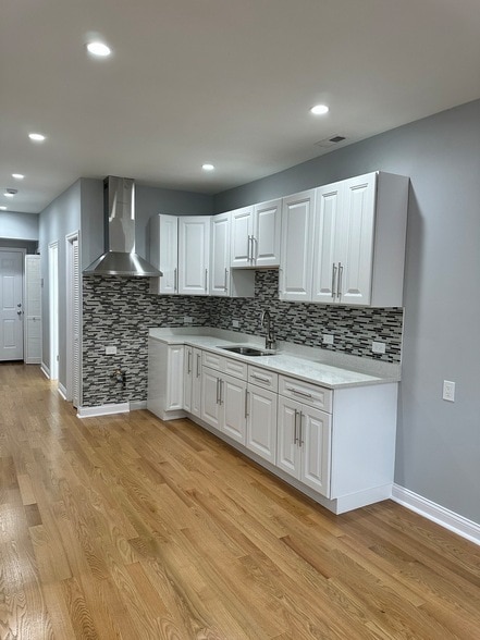 Foto del edificio - 2002 W 21st Pl