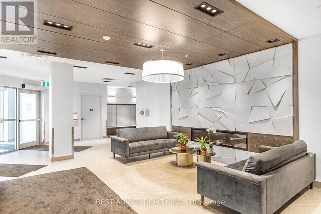 Building Photo - 58 Lakeside Ter