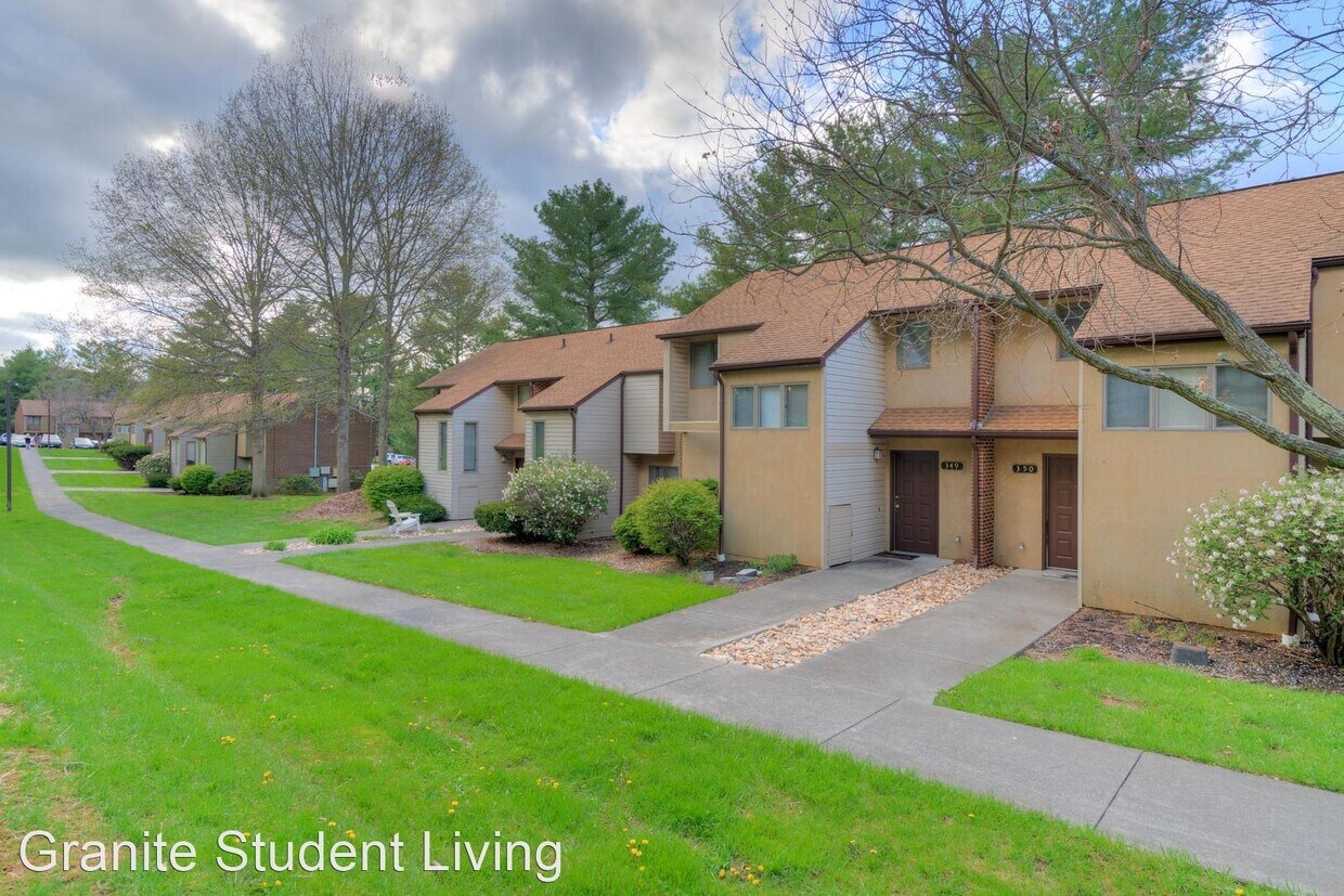 Primary Photo - 3 br, 2.5 bath House - 349 Shenandoah Circle
