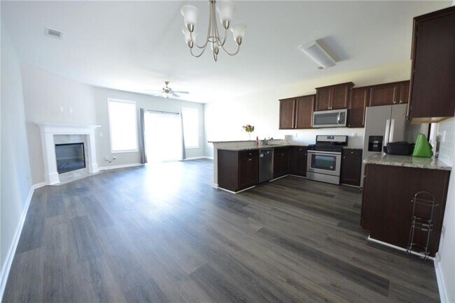 Foto del edificio - 4722 Beacon Ridge Ln