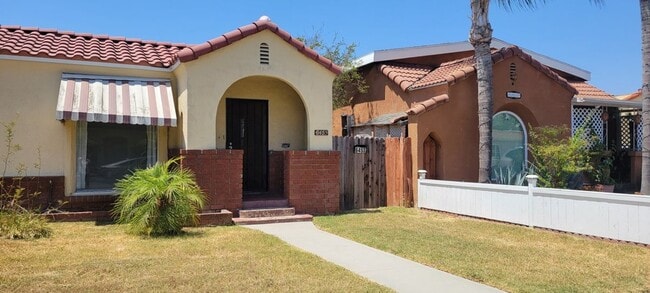 Building Photo - 6455 Gundry Ave
