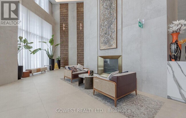 Photo du bâtiment - 1000 Portage Pkwy
