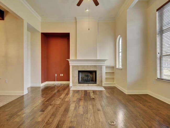 Building Photo - Mueller 3 Bed Home