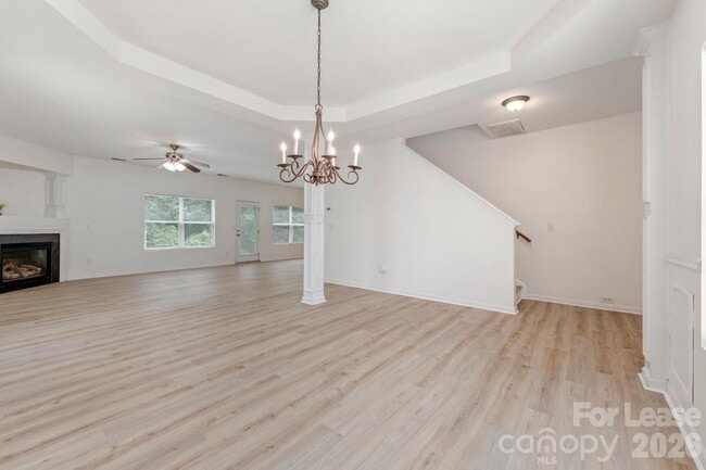 Building Photo - 7007 Advocator Ln