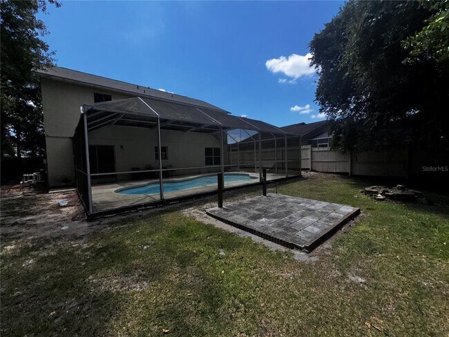 Building Photo - 4703 Alexis Dr