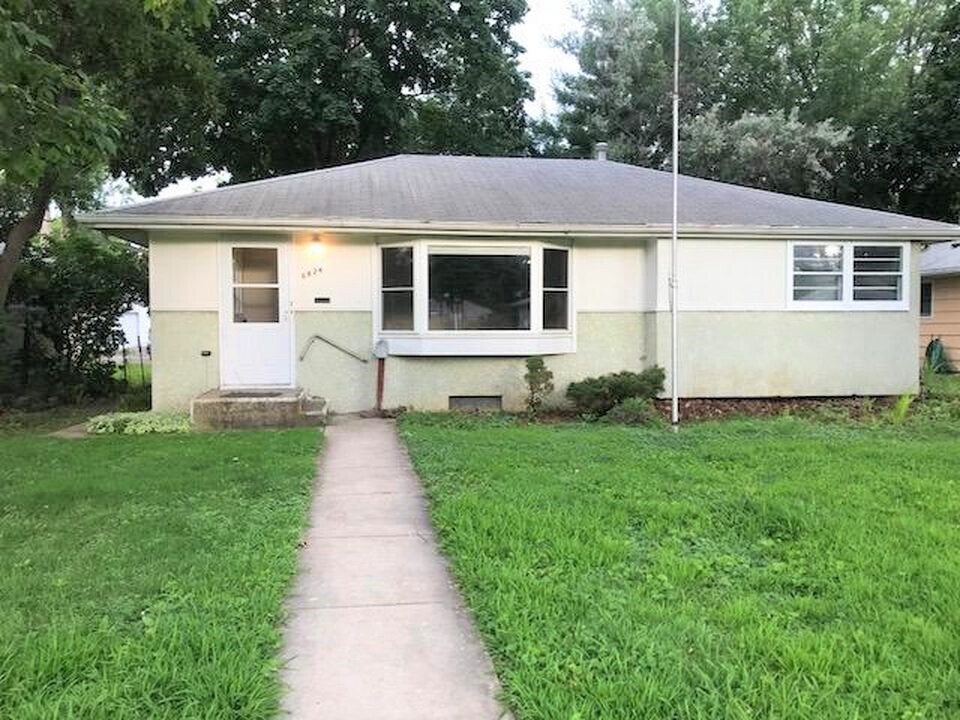 Foto principal - 6824 Pleasant Ave