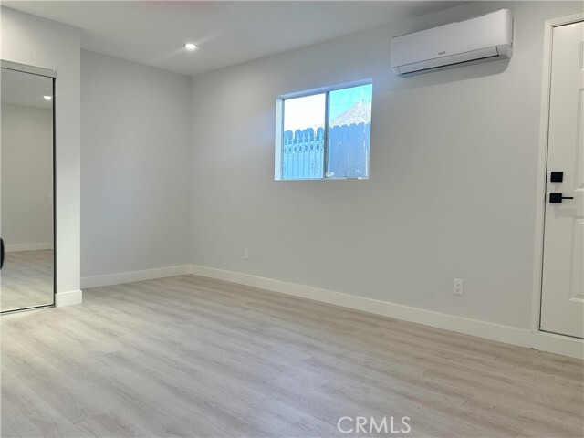 Building Photo - 10562 Mt Gleason Ave