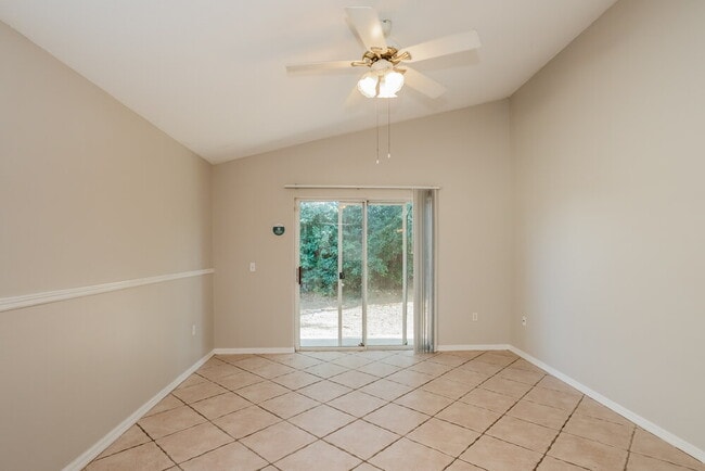 Foto del edificio - 4307 Pembridge Ave
