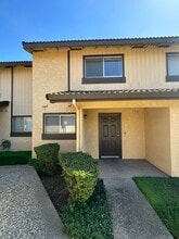 Building Photo - 3050 Andre Ln