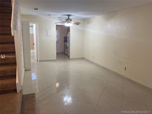 Building Photo - 2200 Brickell Ave