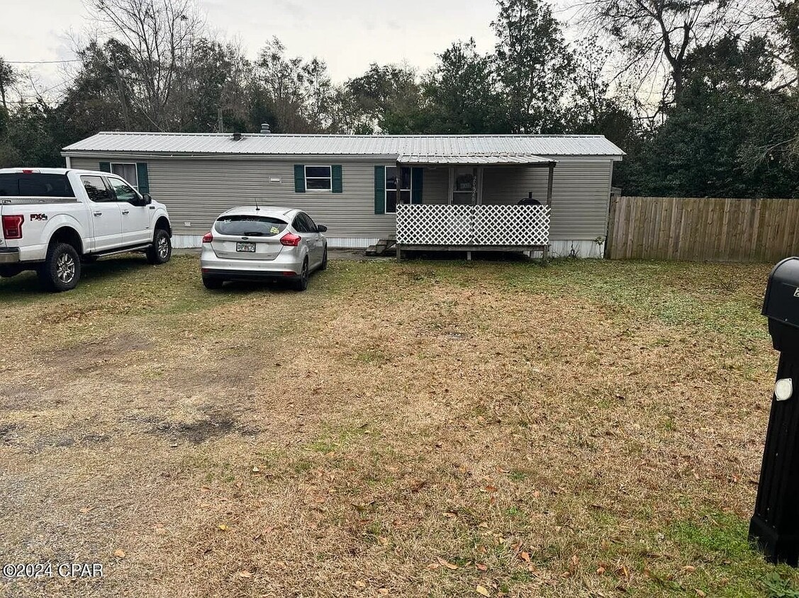 Primary Photo - 20826 NE Dan Parrish Rd