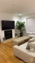 Building Photo - 305 Arnaz Dr