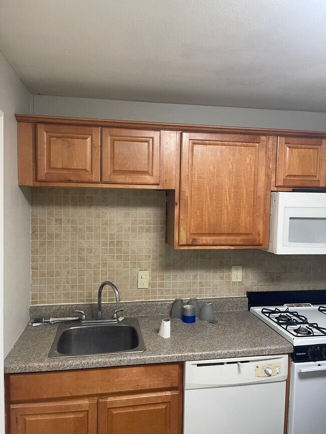 Foto del edificio - 4228-4230 Baudin St.