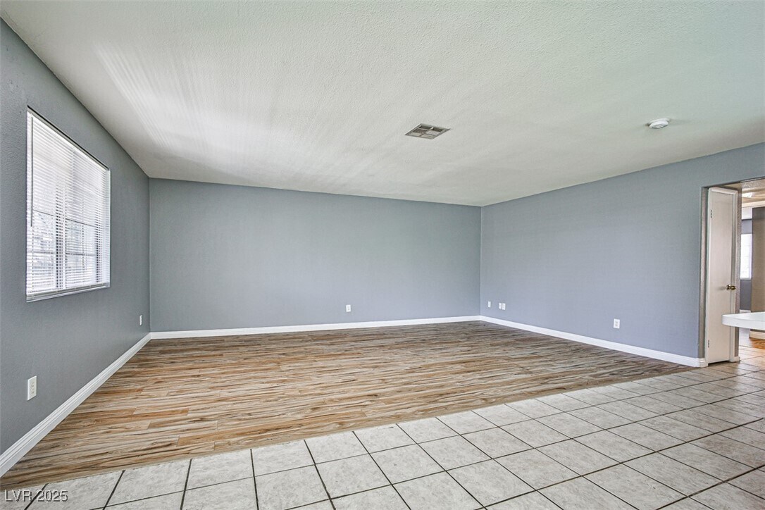 Foto del edificio - 8410 Eldora Ave