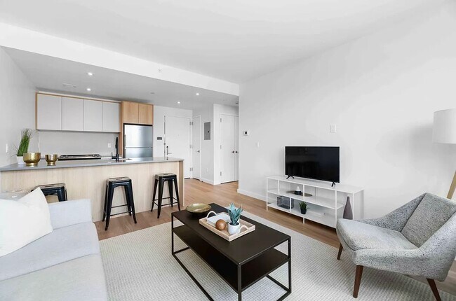 Foto del edificio - 160-14 Hillside Avenue